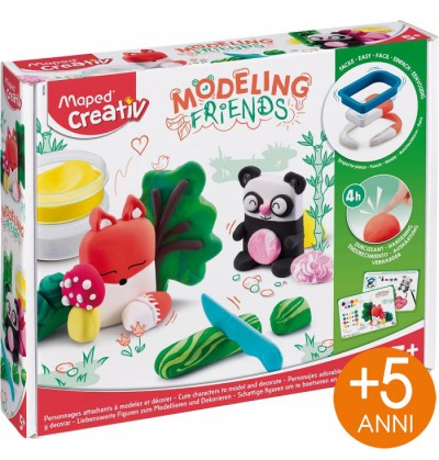 modeling-friends-creative-set-cute